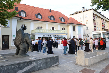 Slavnostna seja občinskega sveta občine Cerknica ob občinskem prazniku s podelitvijo priznanj 74 Foto Ljubo Vukelič
